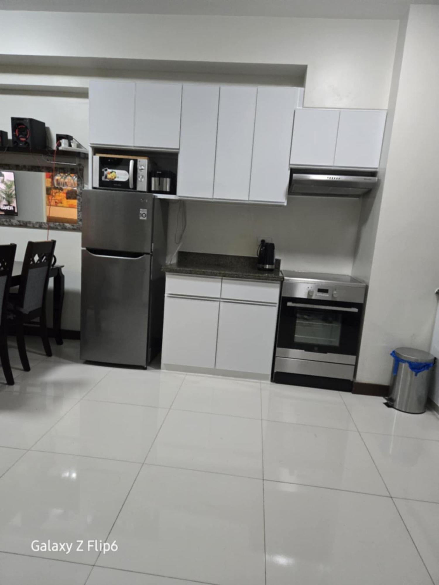 Brio Towers Condominuim Mandaluyong ภายนอก รูปภาพ